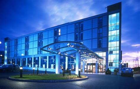 hilton hotel purley way croydon.